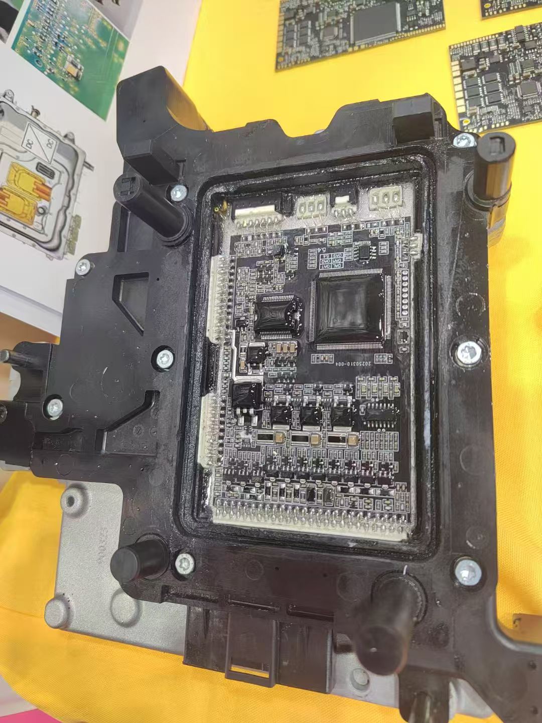 0AM DQ200 Drivetrain Repair TC - Electronic Repairing 评论和价格
